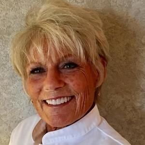 Meet your Posher, Teri